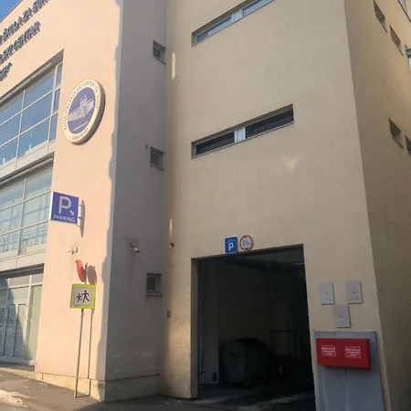 Filotimo Omega 2bdr Garage *