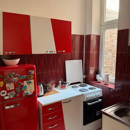 Filotimo Omega 2bdr Garage Apartman Szarajevó