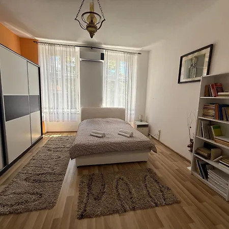 Filotimo Omega 2bdr Garage Appartement