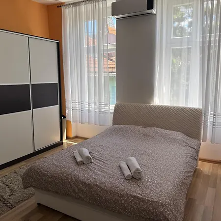 Appartement Filotimo Omega 2bdr Garage